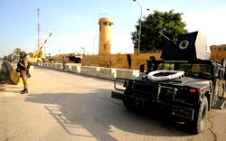 At least two rockets hit near US embassy in Baghdad ― Witnesses