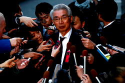 Fugitive Ghosn’s legal team quits following dramatic Japan escape