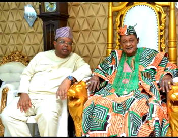Akesan Market Inferno: Former Oyo APC guber candidate, Tegbe, provides N50m succour to victims