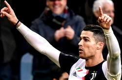 Cristiano Ronaldo marks 50th goal for Juventus with penalty brace