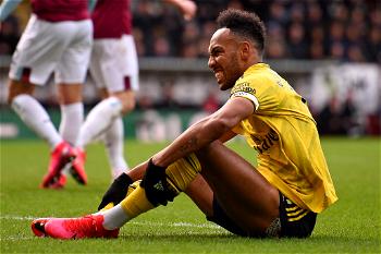 Arsenal left to rue missed chances after goalless draw at Burnley