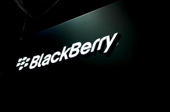 TCL set to end deal making BlackBerry smartphones