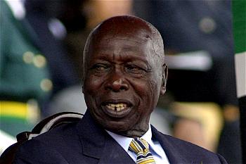 Kenyans queue to see body of Moi, country’s longest-serving ruler