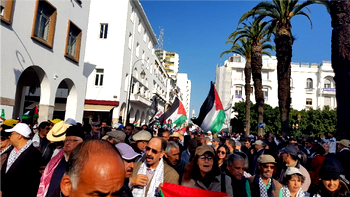 Thousands rally in Morocco against Trump Mideast peace plan
