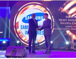 Samsung wins Technological Breakthrough Award