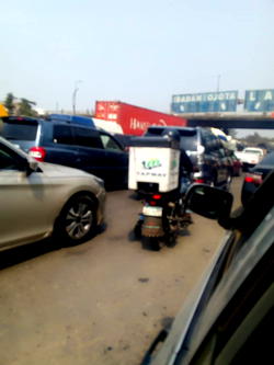 Lagos orders contractor to fix Lagos-Badagry Expressway