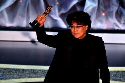 ‘Parasite’ makes Oscars history with stunning best picture win