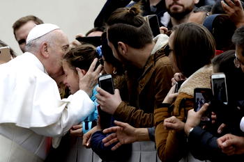 Pope Francis observes usual Ash Wednesday customs in time of virus