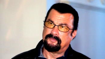 Steven Seagal fined in US over cryptocurrency promotion