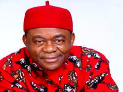 COSEYL commends Senator T. A. Orji for giving scholarship to 240 students