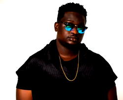 The Headies: Wande Cole wins Best Vocal Performance (Male)