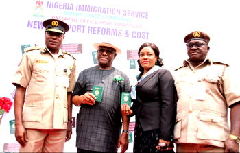 Gov. Wike commends NIS for new enhanced E-Passport