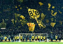 Dortmund defence is key against PSG, says Favre