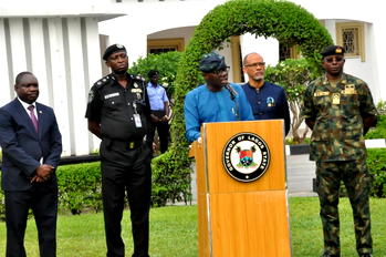 UPDATED: Lagos government orders closure of markets