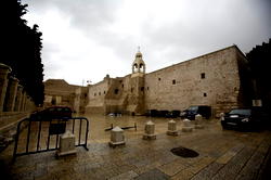 Christian pilgrims turn to prayer, kinship during coronavirus scare