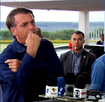 Brazilian President Jair Bolsonaro tests negative for coronavirus, after much confusion
