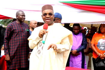 Gov Emmanuel lauds smooth conduct of PDP ward congress in Akwaibom