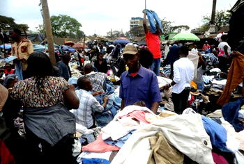 Coronavirus: Kenya bans second-hand clothing imports