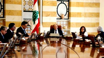 Lebanon says will restructure debt amid financial crisis