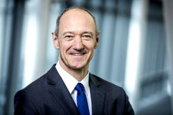 Siemens names Roland Busch as next CEO