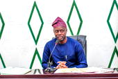 Makinde approves consolidated salary scale for HLAs in Oyo