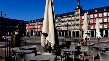 Spain to welcome foreign tourists back from July