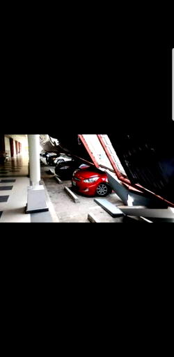 BREAKING: Calabar mall collapses [Video]