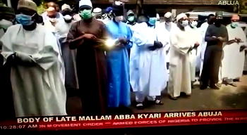 [VIDEO] COVID-19: No social distancing as Abba Kyari is laid to rest