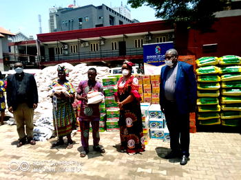 COVID-19: Anglican Diocese donates money, food items, medical supplies to less privileged