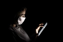 It is ‘absolute and utter rubbish’ to say ‘5G’ spreads coronavirus ―UK’s NHS director