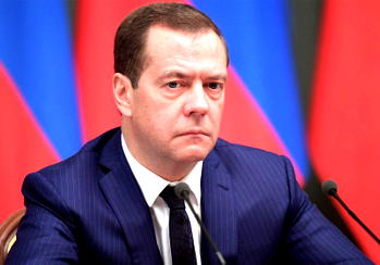 Russia’s ex-President suspects cartel agreement behind oil plunge
