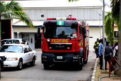Video: Delta state correctional service centre on fire, Inmates attempt breakout