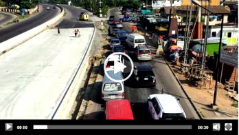 Videos: Lockdown compliance on Gbagada expressway as police mount roadblock
