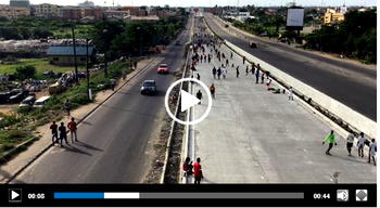 Videos: Lagosians exercise on Gbagada expressway amidst coronavirus lockdown