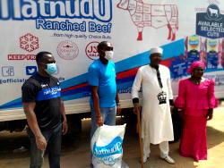 Firm fetes over 1000 families in Ibadan with frozen chicken to boost immunity against COVID-19
