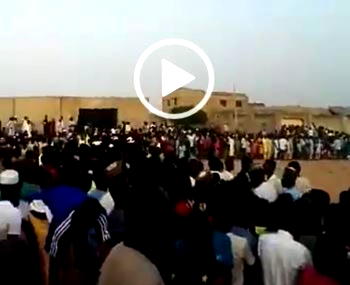 VIDEO: Kano residents defy social distancing to see football match