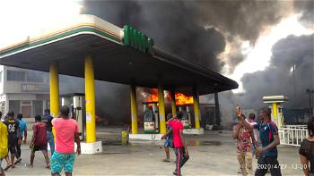 NNPC filling station inferno claimed 30 vehicles – LASEMA