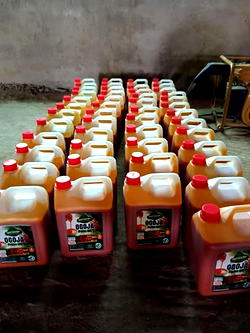 COVID-19: Santuscom MD distributes rice, palm oil in Abuja