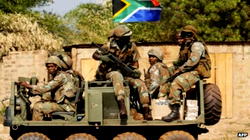 South Africa to deploy more than 73,000 extra troops for lockdown
