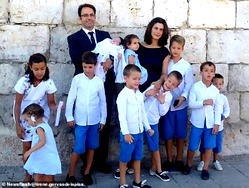 Father, mother, 11 children hit by COVID-19 in Spain