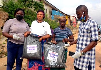 Easter Giveaway: NGO distributes emergency food relief package