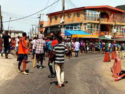 Mob attack 3 suspected kidnappers in Lagos