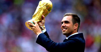 Coronavirus: Lahm says footballers are in the spotlight