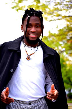 Why I abandoned engineering for entertainment –  Uncle Azeez