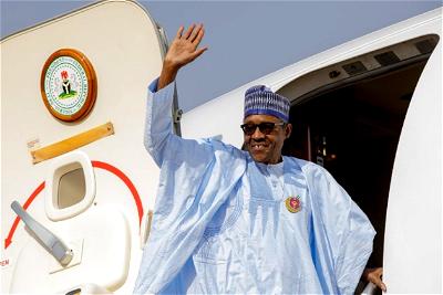 Buhari leaves for Mali on peace mission
