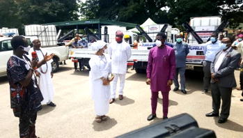 COVID-19: Ooni of Ife donates two motorised modular fumigators to Edo govt