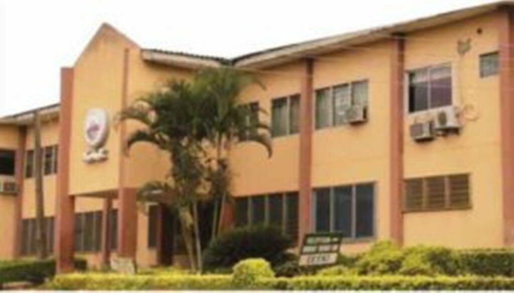 FMC Abeokuta resident doctors begin 3-day strike over recurring theft