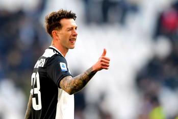 Arsenal, Man United consider move for Bernadeschi