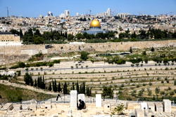 Even in pandemic, Jews flown to Jerusalem for burial