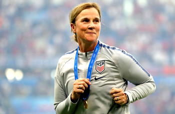 Jill Ellis: ‘Pay England women’s team new coach same as Southgate’